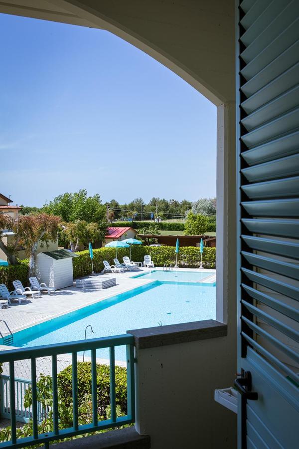 Apartments In Residence In Vada With Swimming Pool 450 Meters From The Sea Exterior foto
